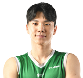 https://img.lonulight.com.cn/img/basketball/player/2e2e8b4fc33f9efaa1ba6d2c5f2bbdba.png